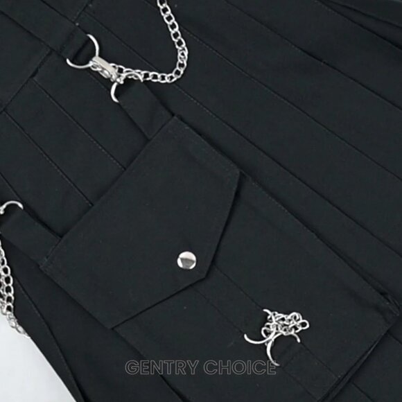 Traditional Scottish Cargo Kilt Utility Knee length skirts with Silver Chains - Picture 5 of 12
